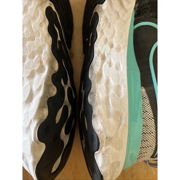 New Women's Nike React Infinity Run FK 2 in White/Aurora Green-Black Size US 9.5 - Picture 6 of 13